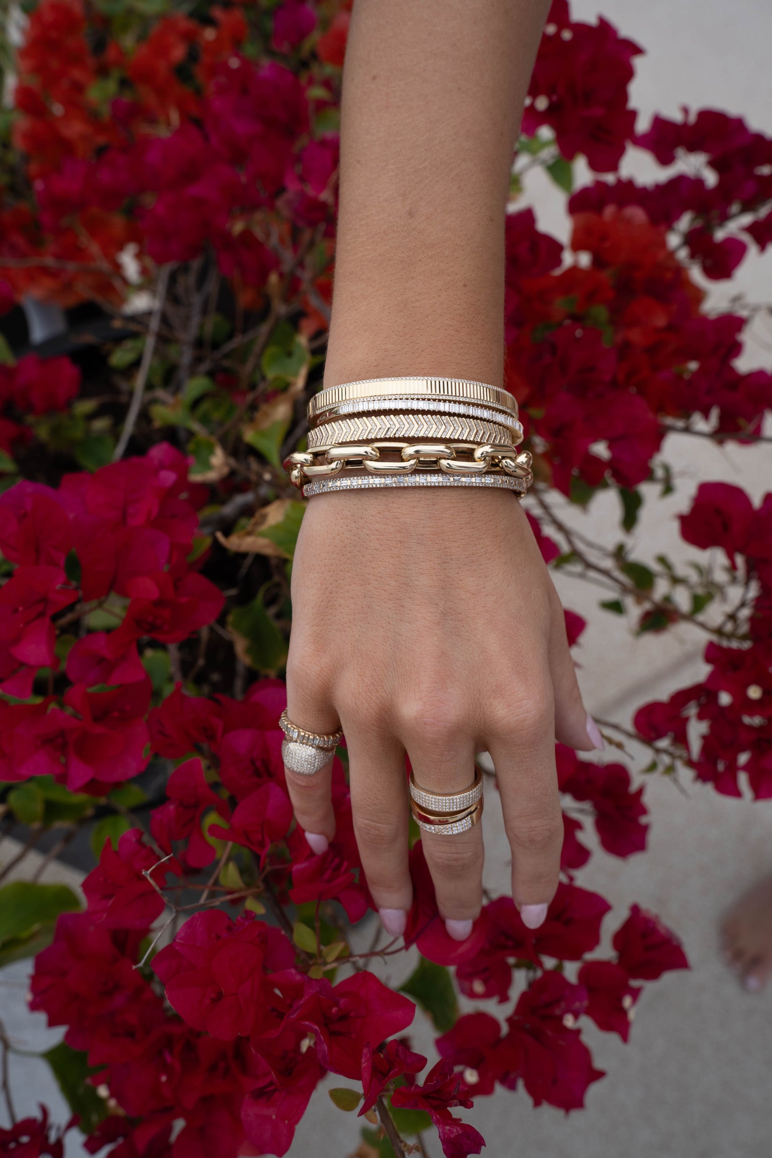 BRI MIXED DIAMOND BANGLE