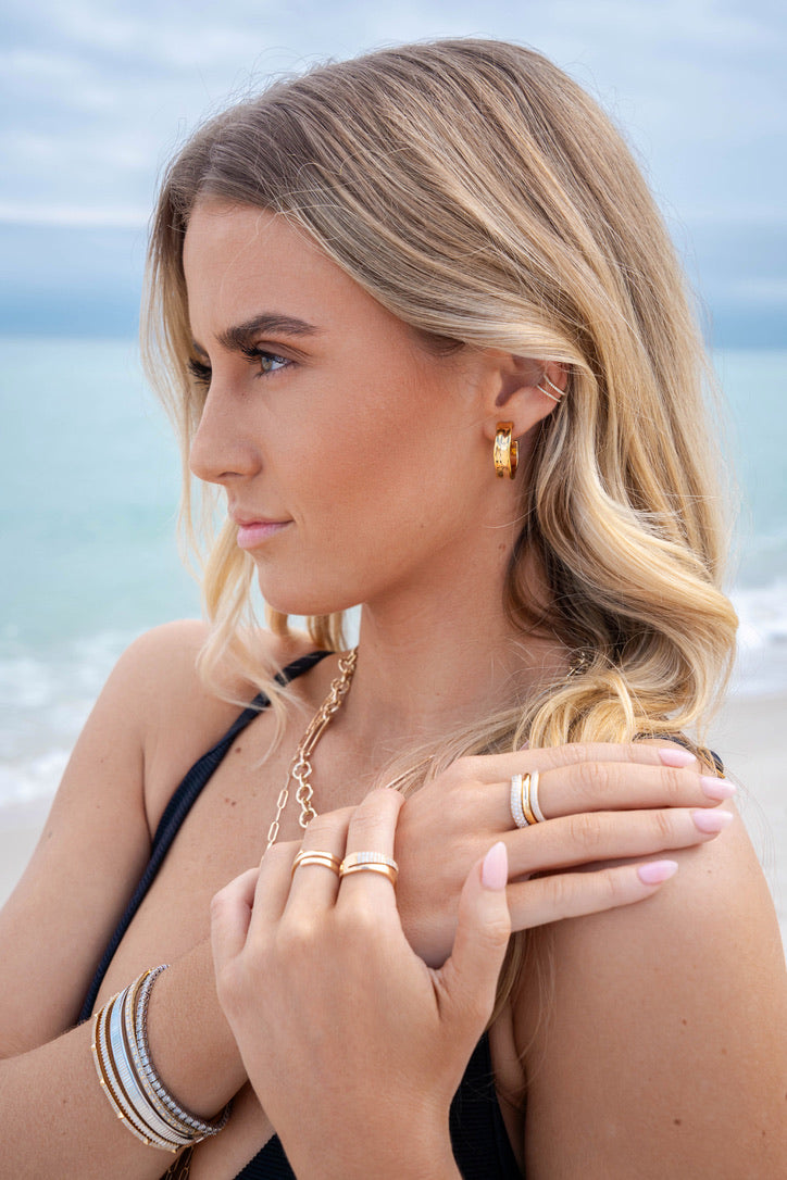 14K GOLD AND DIAMOND LARGE WAVE RING