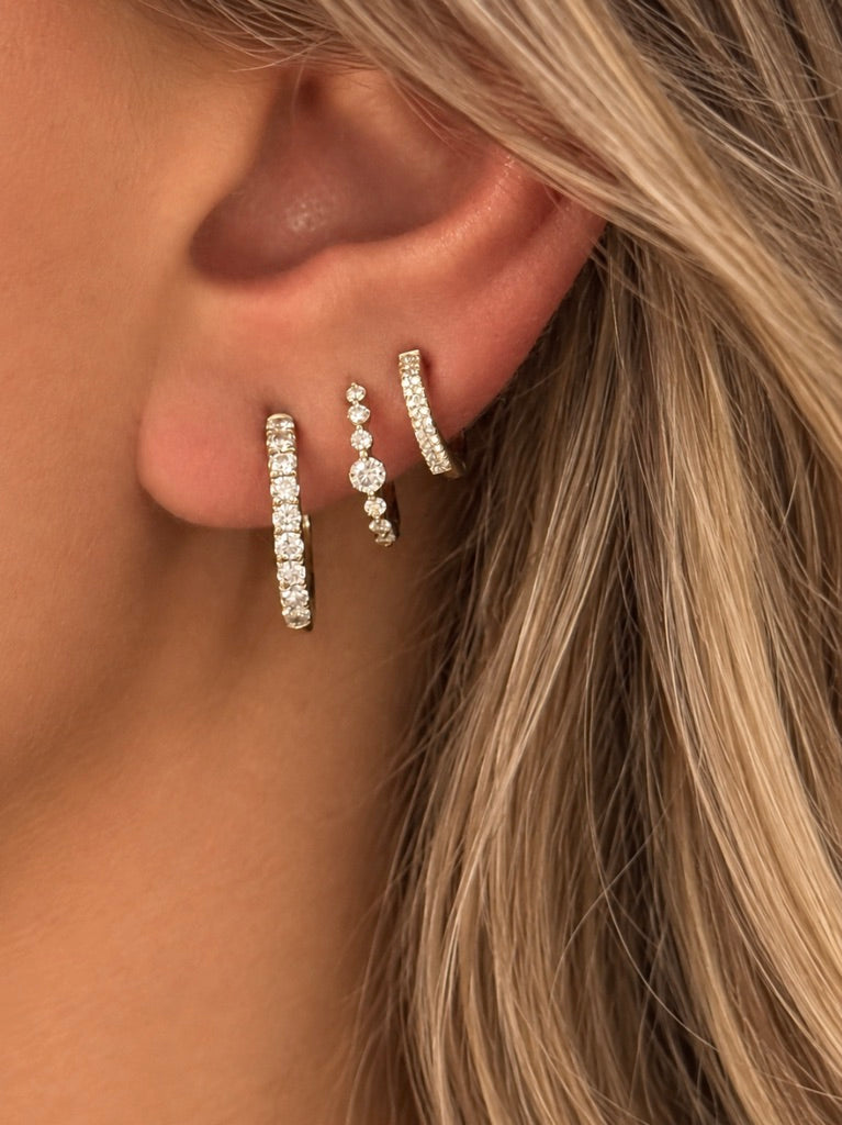 14K GOLD AND DIAMOND GIGI HOOP EARRINGS