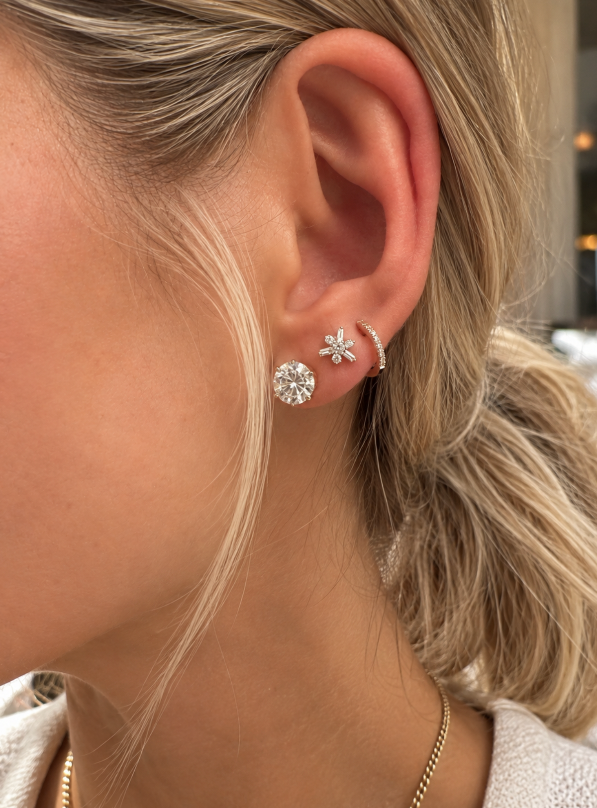EVELYN BAGUETTE DIAMOND STUDS