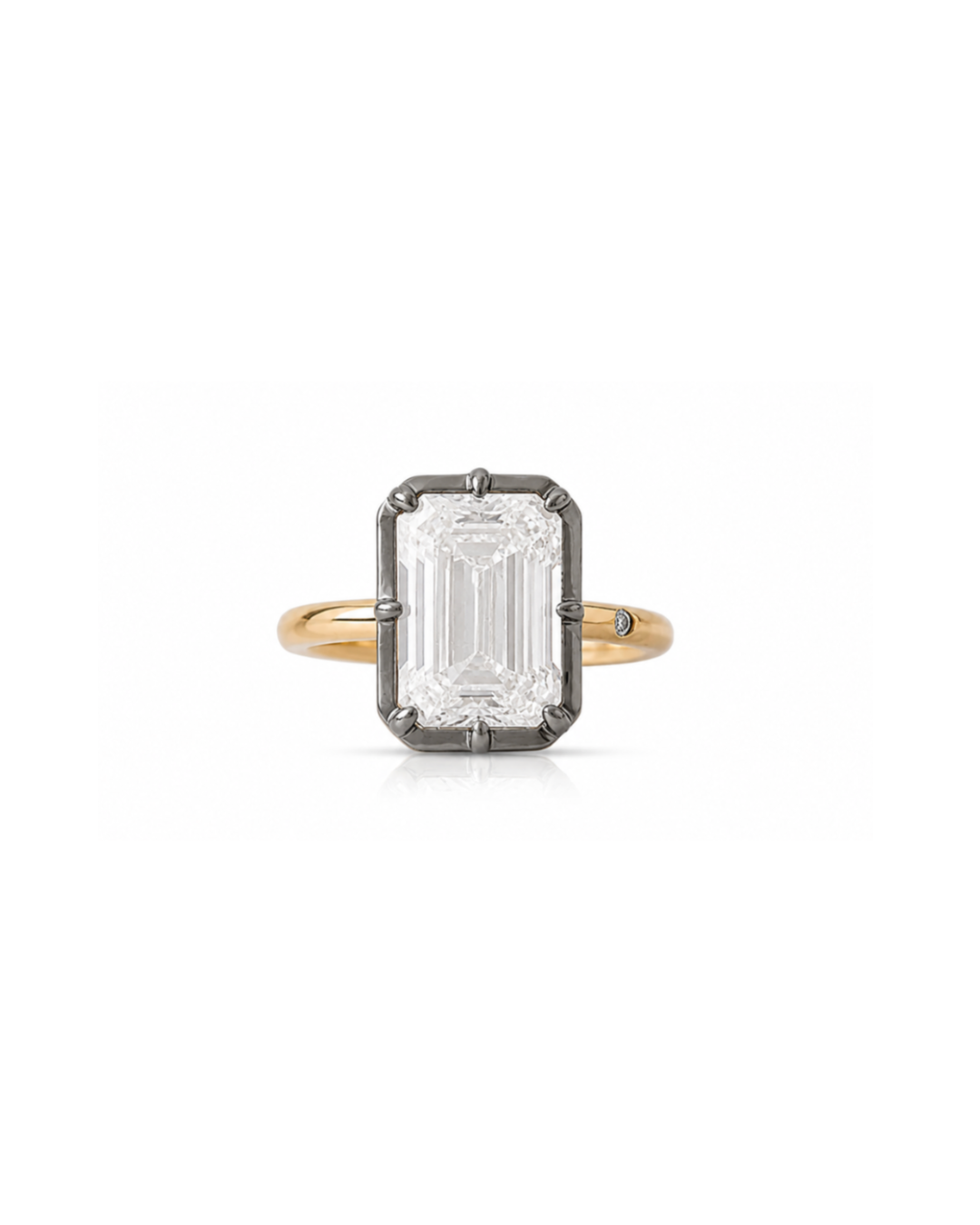 EMERALD CUT RHODIUM POWER PINKY RING™